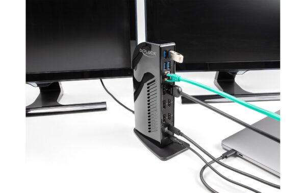 Delock USB-C Triple Display Dockingstation DL 4K / USB Hub / LAN / SD / Audio/ 96W