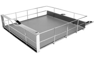 Simplehuman ausziehbarar Schrankorganisator 50.2x50.8 cm (BxL) mit Abtropfschutz