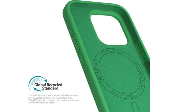 1743404_3 - Mediatech Vonmählen Soft Silicone Case Green Haven iPhone 16 Pro