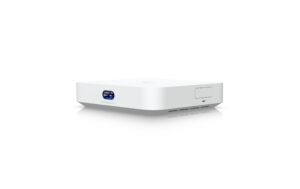 Ubiquiti UniFi UCG-MAX Cloud VPN Gateway Firewall Router, integr.UniFi, 512GB SSD kaufen Schweiz | Mediatech.ch
