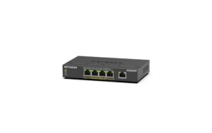 Netgear GS305PP V3: 5 Port PoE+ Switch 5x Gigabit, 4x PoE+, Unmanaged Plus Switch kaufen Schweiz | Mediatech.ch
