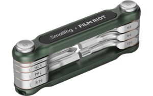 SmallRig 7-in-1 Folding Wrench Set with Multiple Angle Positioning (Green) kaufen Schweiz | Mediatech.ch