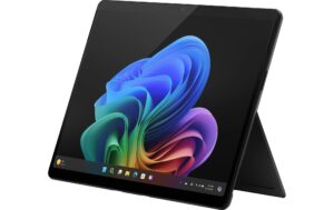 Microsoft Surface Pro 11, Ultra 7, W11P 16GB, 512GB SSD, Schwarz kaufen Schweiz | Mediatech.ch
