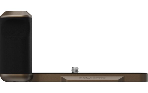 1834841 - Mediatech PolarPro BasePlate Grip Fuji X100VI - Bronze