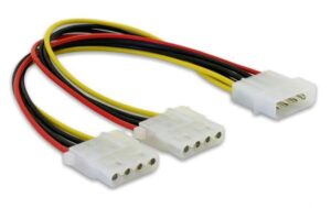 Delock Y-Kabel Molex: 1x Molex zu 2x Molex 11cm kaufen | Mediatech.ch