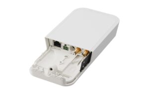 1860257 - Mediatech MikroTik WAP LR8G KIT: Lora8 Kit LorRaWAN 863-870 Mhz, 300Mbpbs WLAN,Outdoor