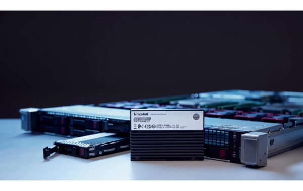 1868316_3 - Mediatech SSD Kingston Enterprise DC3000ME 7680GB U.2, PCIe NVMe Gen5 x4, 14000MB/s,10000MB/s