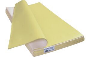 PRO nappe Tischtuch Elfenbein, 400 Stück 70x70 cm, Papier geprägt satiniert,gefaltet