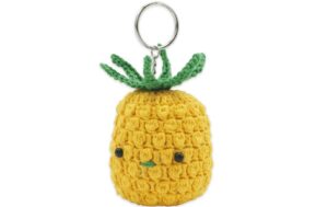 Hardicraft Häkelset Schlüsselanhänger Ananas, ca. 9 cm