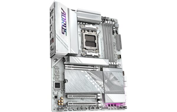 1929921_2 - Mediatech Gigabyte X870E A ELITE WF7 ICE, ATX AM5, AMD X870E, 4x DDR5, WIFI 7