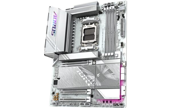 1929921_3 - Mediatech Gigabyte X870E A ELITE WF7 ICE, ATX AM5, AMD X870E, 4x DDR5, WIFI 7