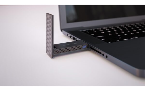 Netgear A9000: WiFi 7 USB 3.0 Adapter Nighthawk BE6500 WiFi 7 USB 3.0