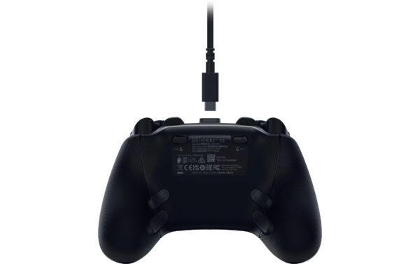 1951836_5 - Mediatech Razer Wolverine V3 - TE 8K black PC
