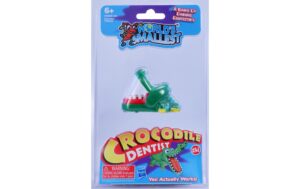 Worlds Smallest Croco Dentist