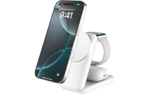 BELKIN UltraCharge 3-in-1 Ladestation Qi2 (25W), Faltbar, Magnetisch, Weiss