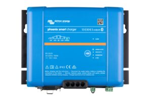 Victron Energy Phoenix Smart IP43 24V 25A IP43 3 Ausgänge 120V bis 240V