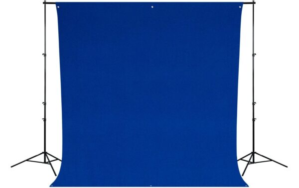 1995013_6 - Mediatech Westcott Backdrop Chroma-Key Blue/RoyalBlue Wrinkle-Resistant 9 x 10