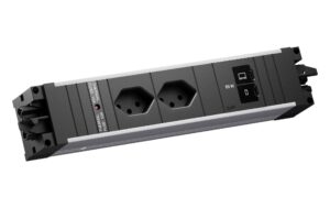 STEP ALU 2xT13 1xUSB C/C 65W