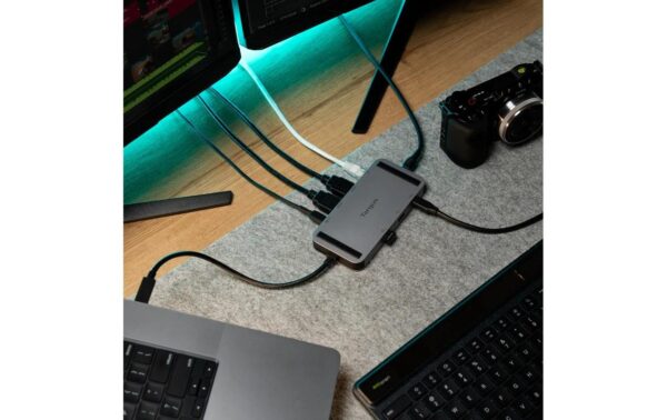 Targus® USB4 Dual 4K HDMI Mini Dock USB4 Dual 4K HDMI Mini Dock