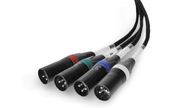 2048944_2 - Mediatech Palmer Audio over Cat Adapter PAOCLXLRM