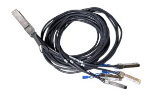 Mikrotik QSFP56 Breakout Kabel, 3m QSFP56-4xSFP28, 200GE zu 4x 50GE