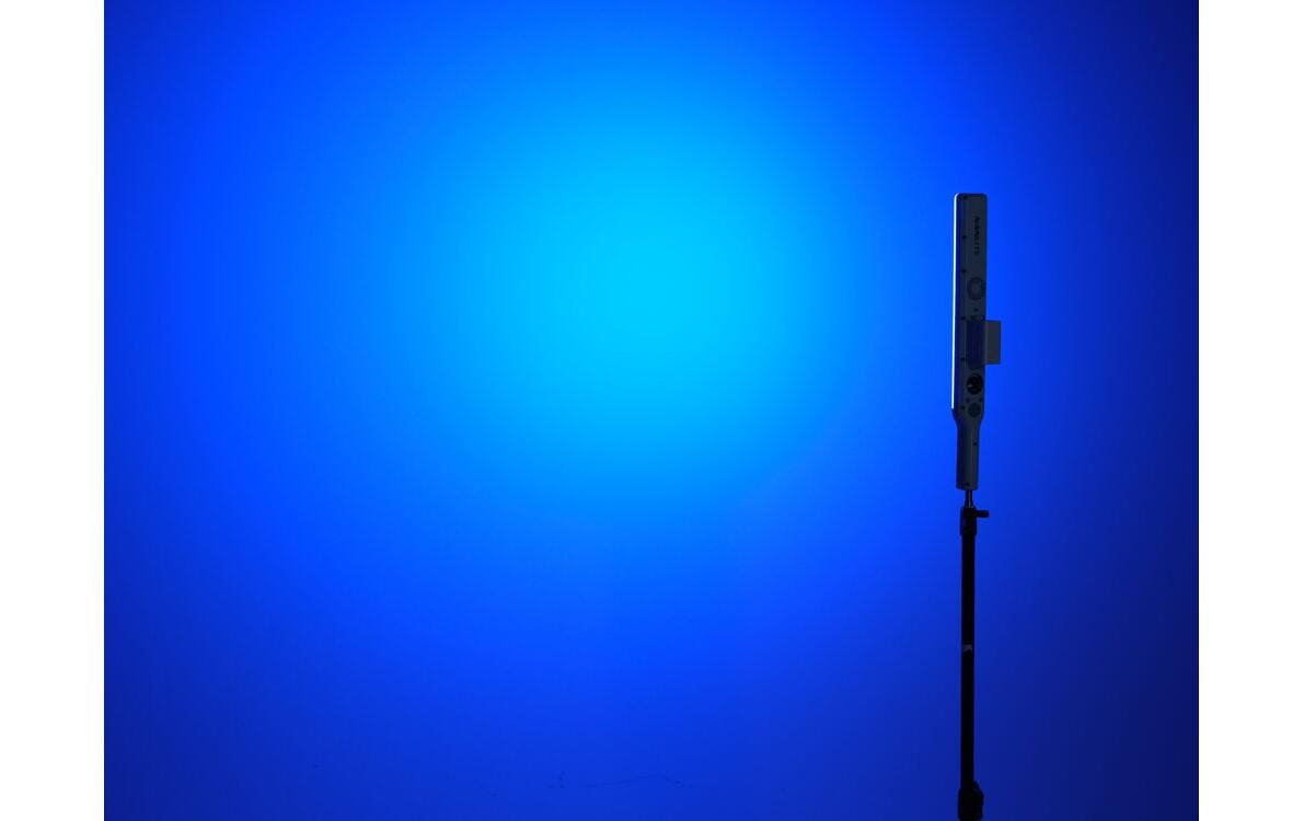 2153559_8 - Mediatech Nanlite Wand Light LED Bicolor dimmbar Midnight Blau