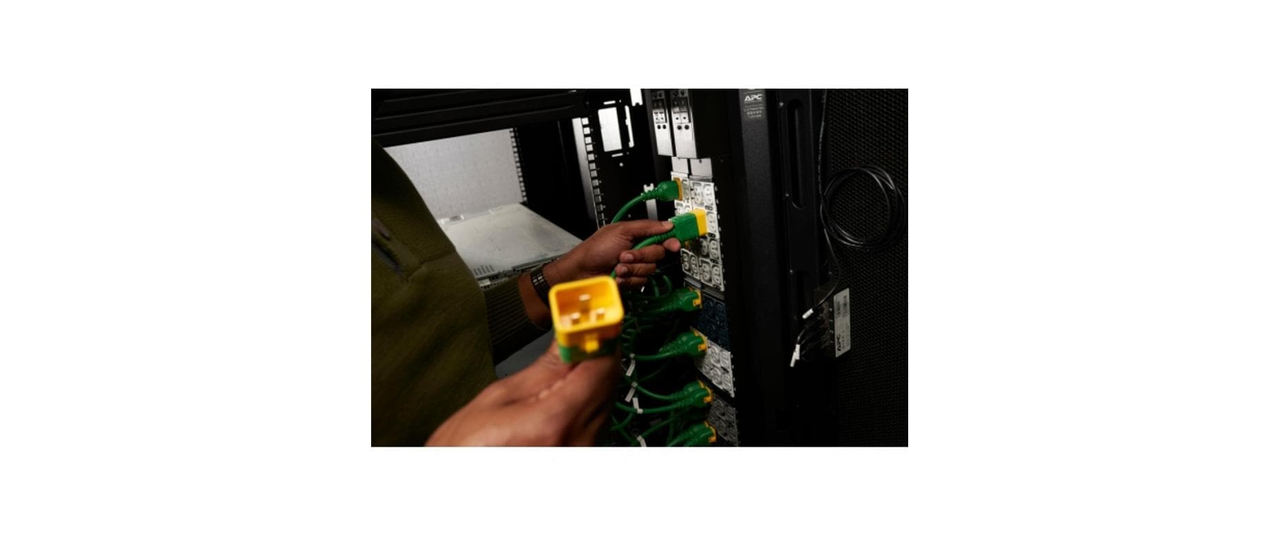 2187060_1 - Mediatech APC Steckdosenleiste PDU APDU10350SM
