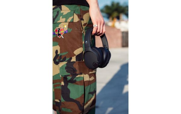 2202393_5 - Mediatech Skullcandy Crusher 720 Wireless Over Ear Schwarz