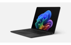 Microsoft Surface Laptop 8, X Elite, W11P 15, 32GB RAM, 1TB SSD, Schwarz kaufen Schweiz | Mediatech.ch