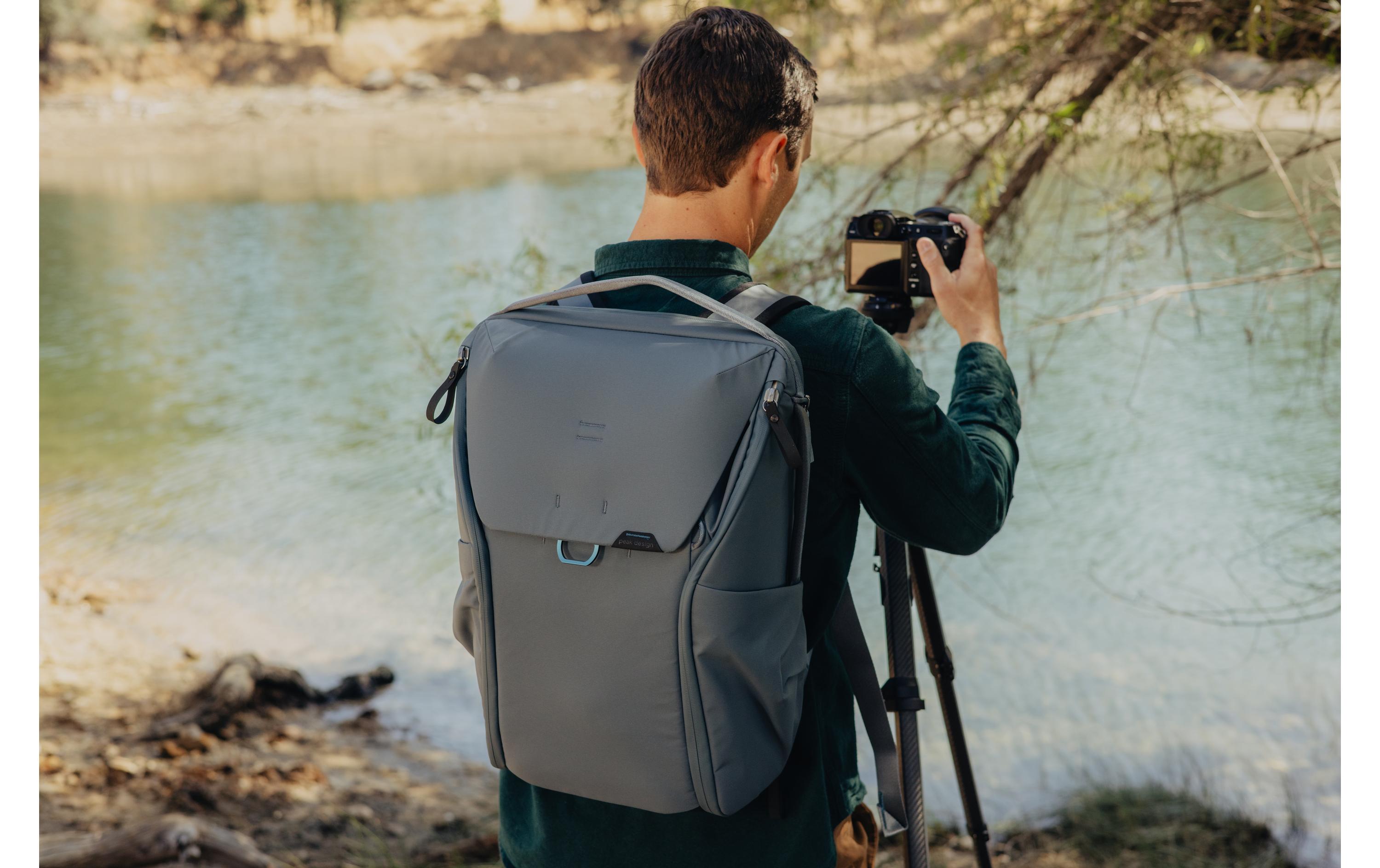 2223758_5 - Mediatech Peak Design Everyday Backpack v2 30 l, Blau, Wasserfest