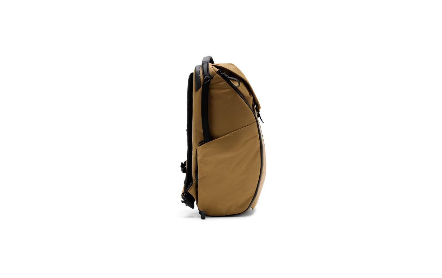2223789_2 - Mediatech Peak Design Everyday 30 l, Coyote, v2