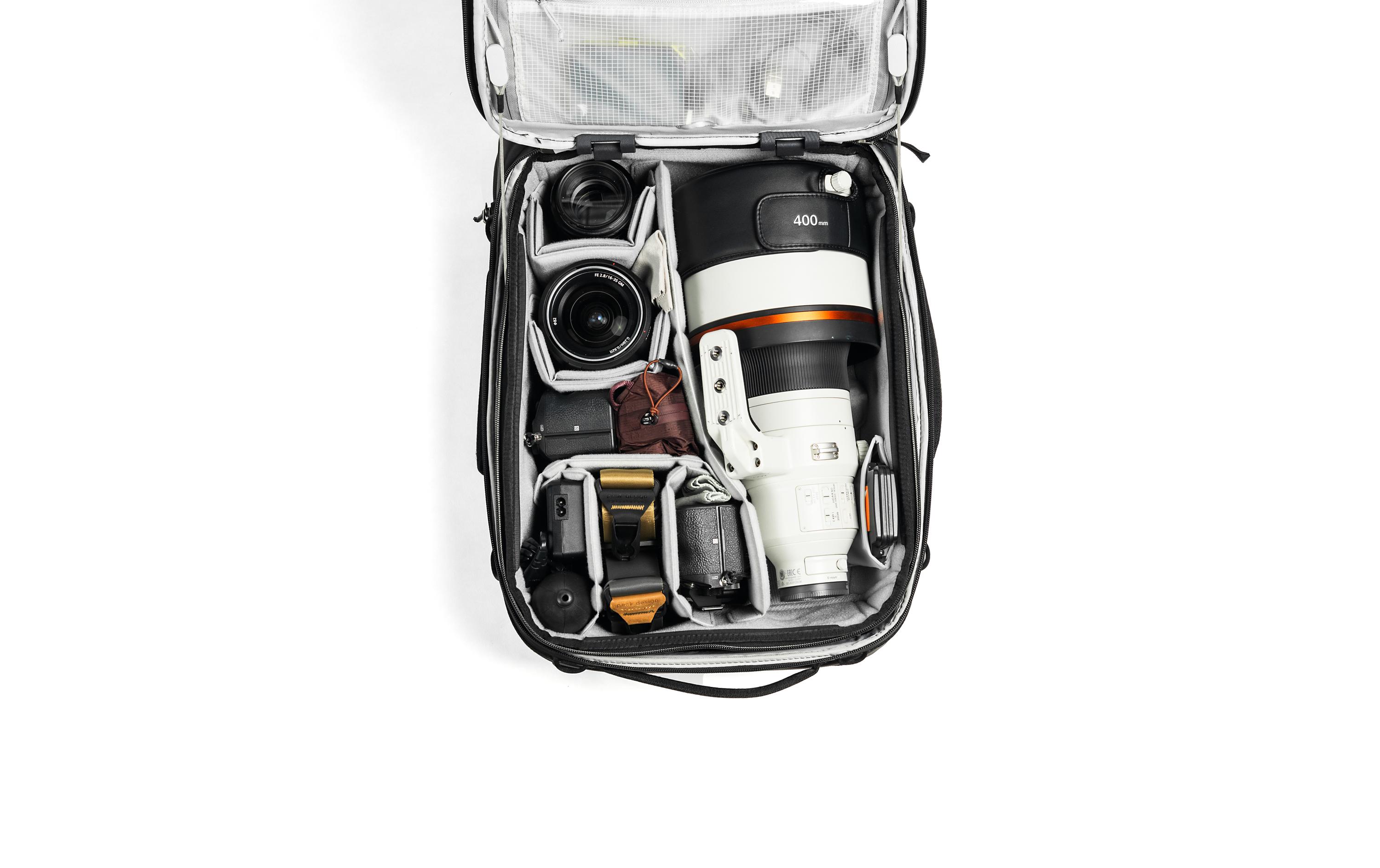 2223902_7 - Mediatech Peak Design Camera Cube v2 X-Large