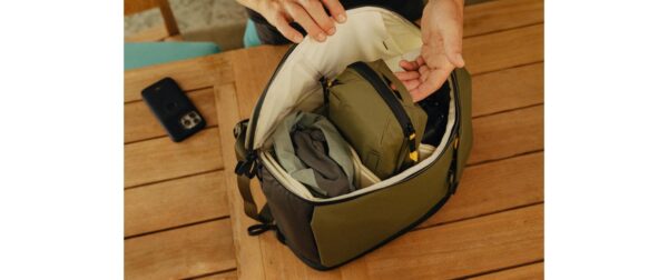 2223904_2 - Mediatech Peak Design Tech Pouch Kelp