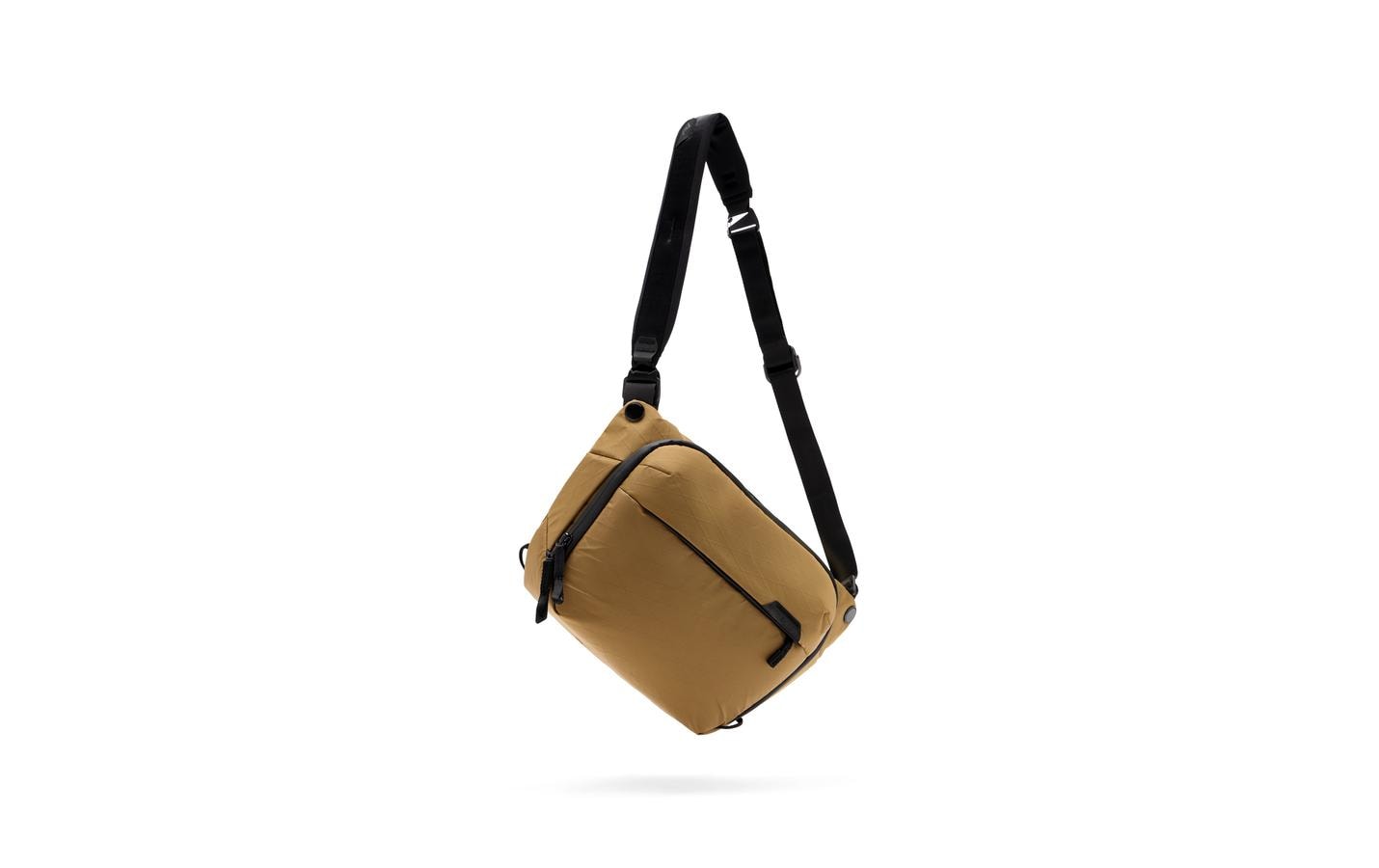 2223909_2 - Mediatech Peak Design Everyday Sling v2 6 l Coyote