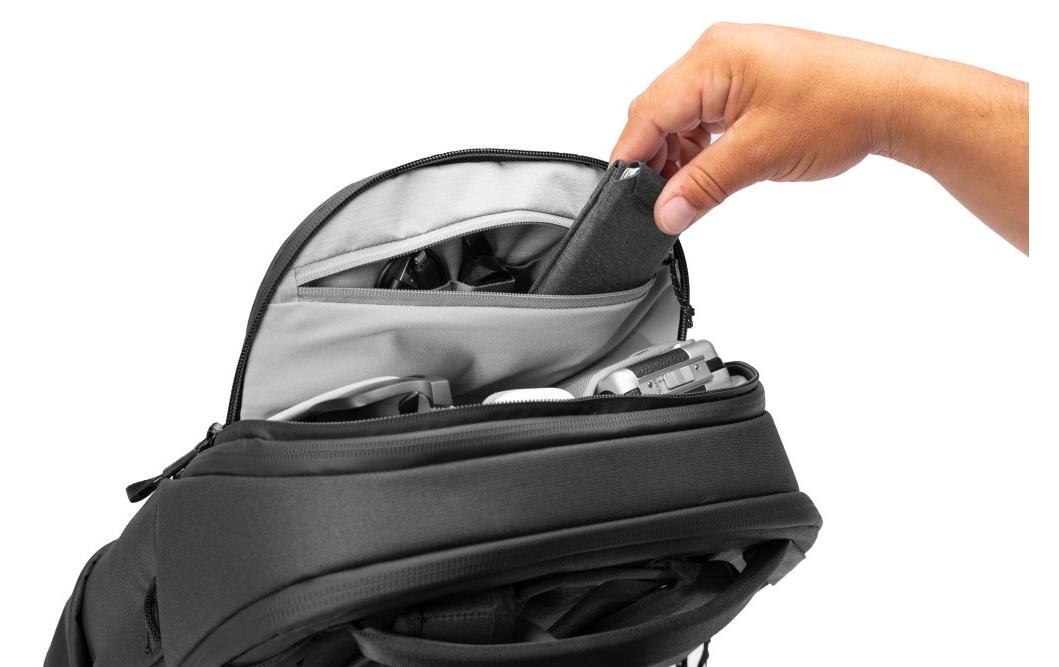 2223970_8 - Mediatech Peak Design Travel Backpack 30 l, Schwarz