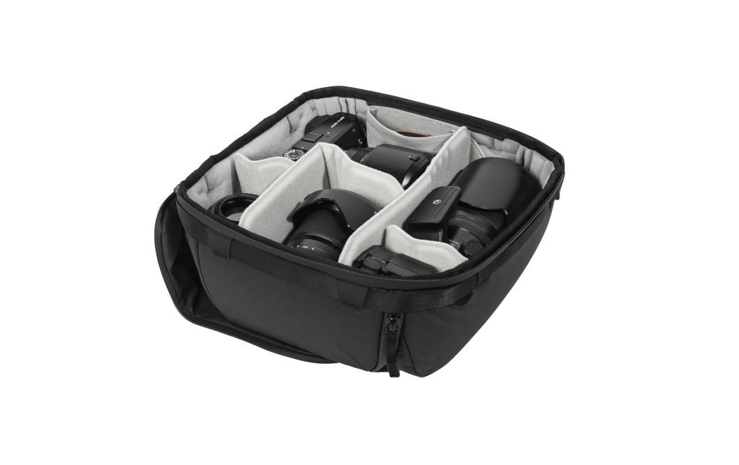 2223977_1 - Mediatech Peak Design Camera Cube v2 Medium PFAS Free