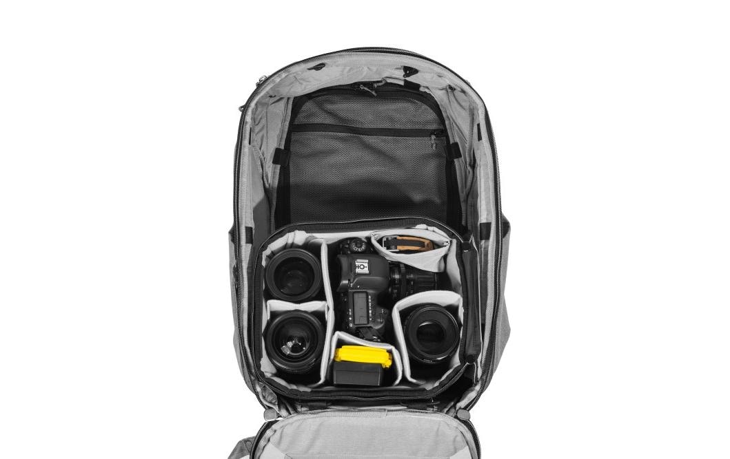 2223981_3 - Mediatech Peak Design Camera Cube v2 S-Medium PFAS Free
