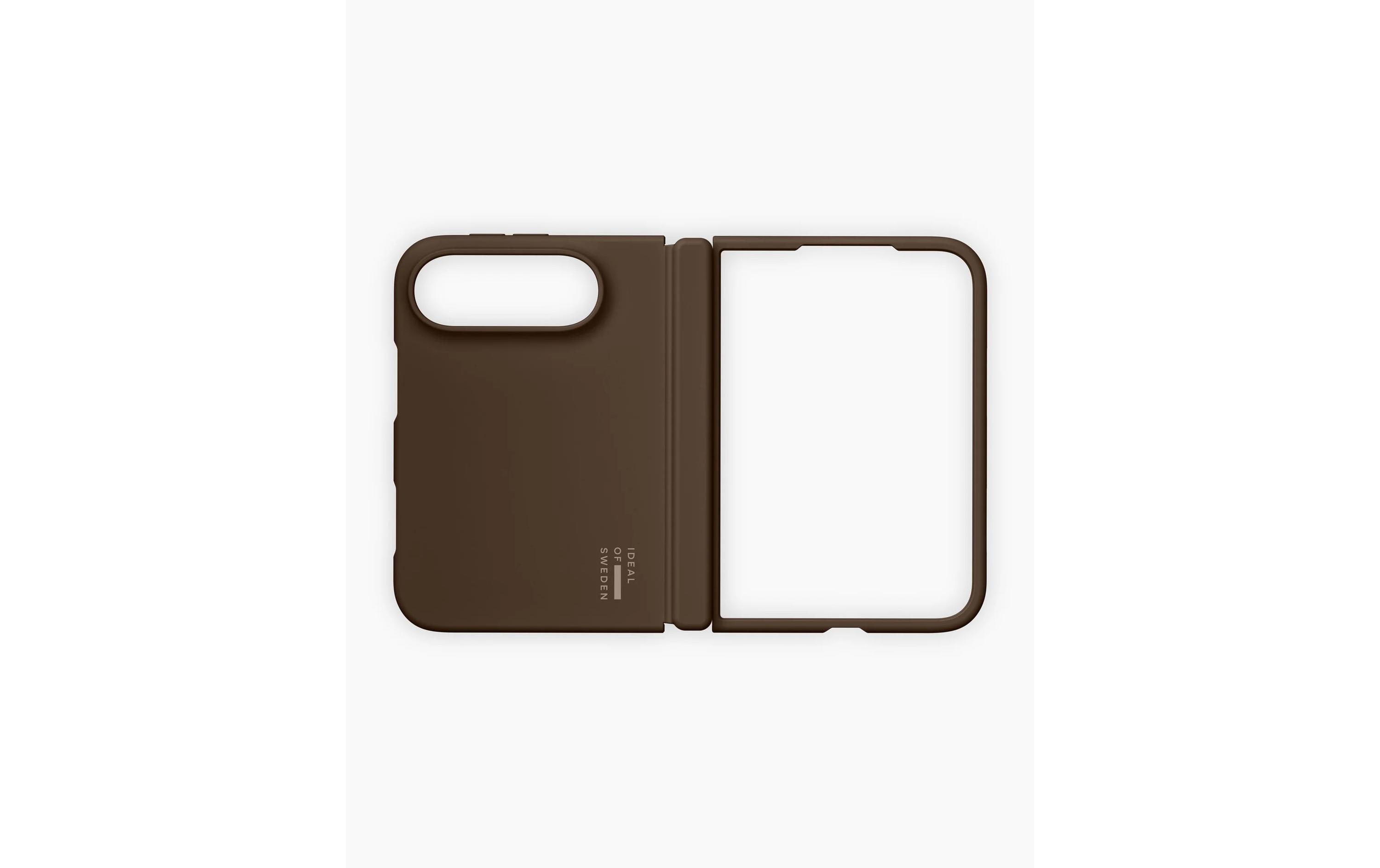 Ideal of Sweden IDOS Silicon Case MagSafe iPhone 18 Fold, Mocha Mousse kaufen | Mediatech.ch