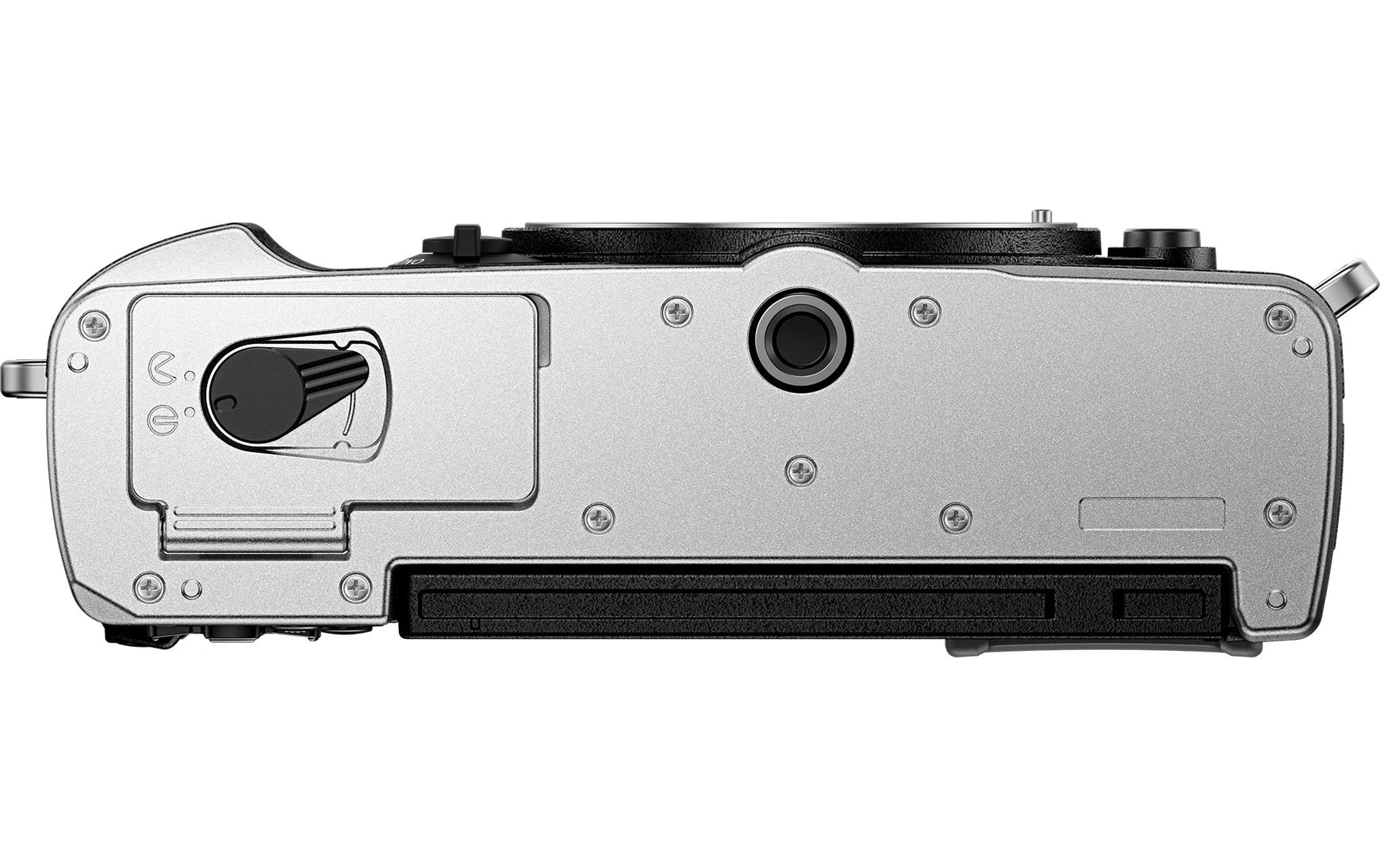2246906_5 - Mediatech OM System PEN Body Silver