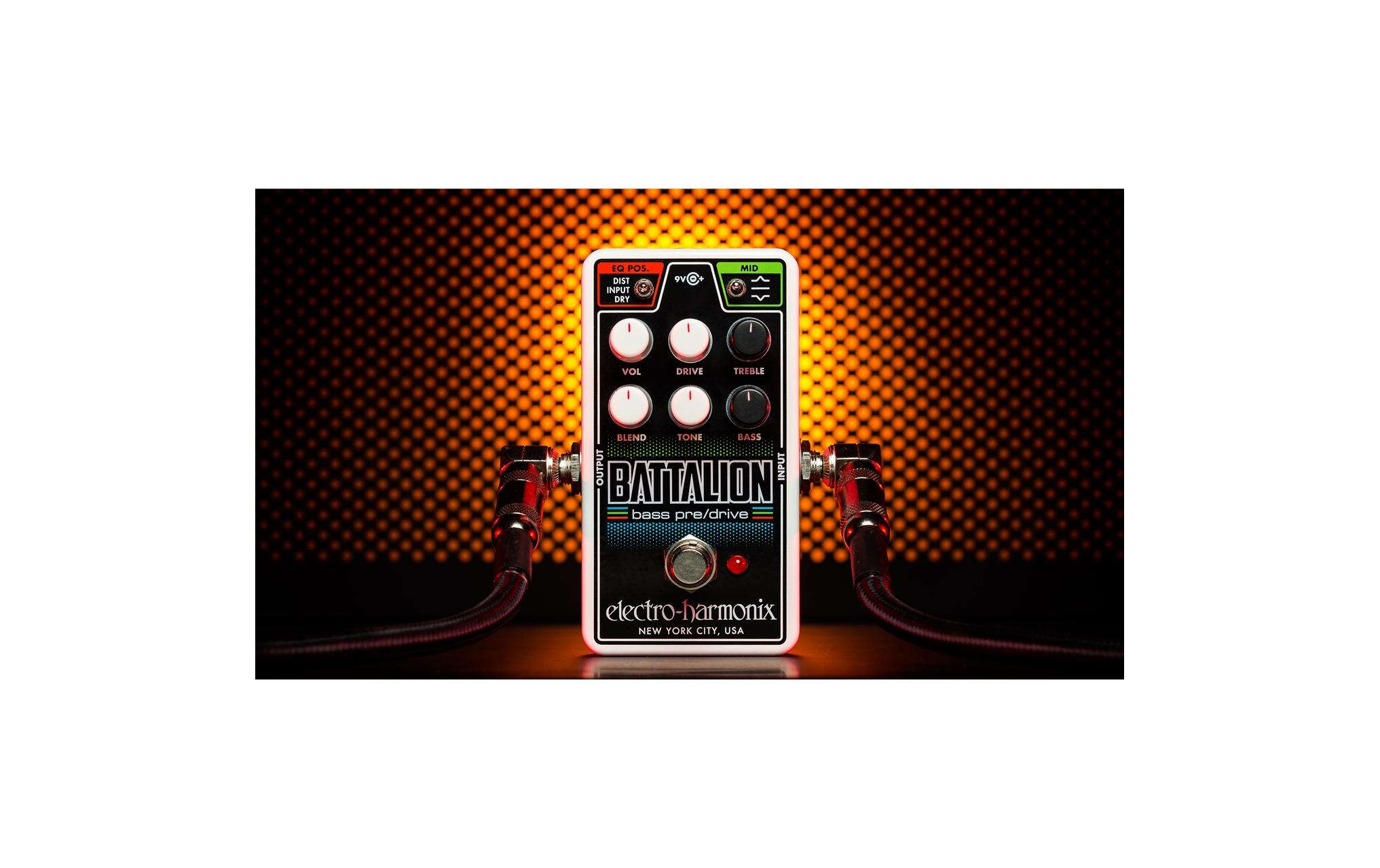 2249592_8 - Mediatech Electro-Harmonix Nano Battalion Bass Preamp & Overdrive