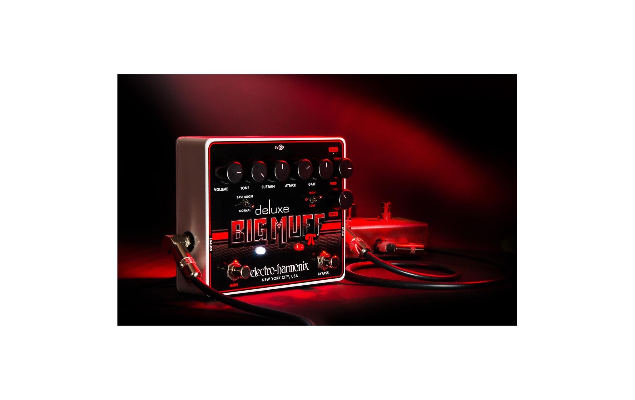 2249630_7 - Mediatech Electro-Harmonix Deluxe Big Muff Pi Fuzz / Distortion / Sustainer