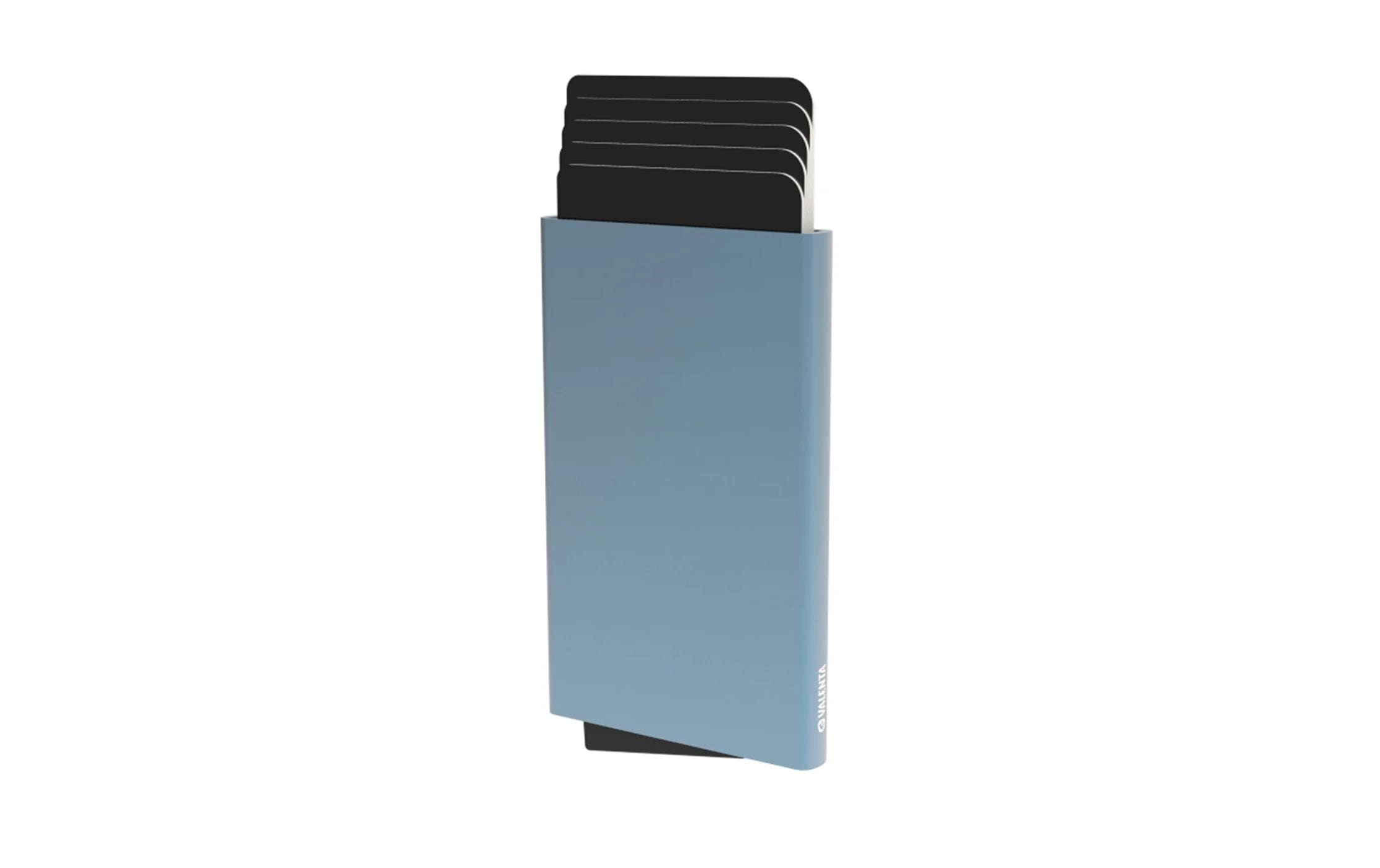 2254267_4 - Mediatech VALENTA Card Protector Plus Light Blue, Aluminium, MagSafe