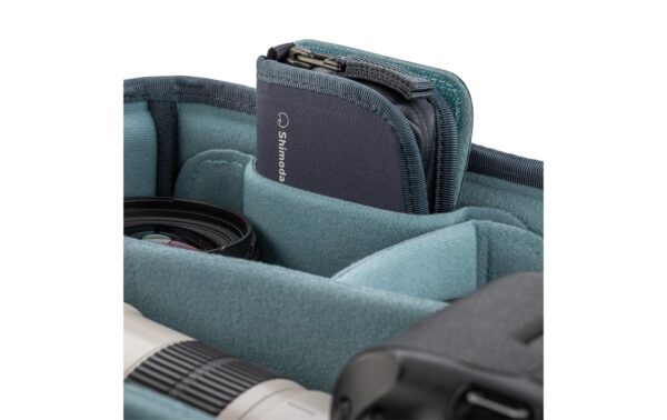 2259494_5 - Mediatech Shimoda Divider Kit - DSLR River Blue