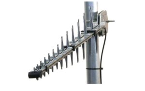 LTE/HSPA/GSM Antenne mit SMA Anschluss, 7m 11dBi, 110x18x6cm für Outdoor, bis 6cm Mast