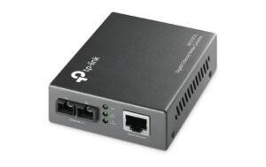 TP-Link MC210CS: Media Converter Gigabit, SC Duplex Fiber Slot, 1xRJ45, SM kaufen Schweiz | Mediatech.ch