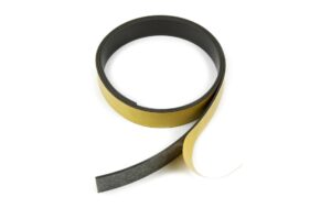 Supermagnet sebstklebendes Magnetband Breite: 20mm, Länge: 1m kaufen Schweiz | Mediatech.ch
