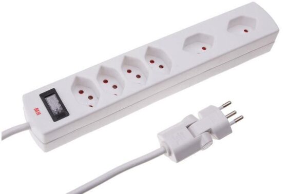 Max Hauri Steckdosenleiste Safety-Line 4xT13 + 2x quer, weiss, Reset-Schalter kaufen Schweiz | Mediatech.ch