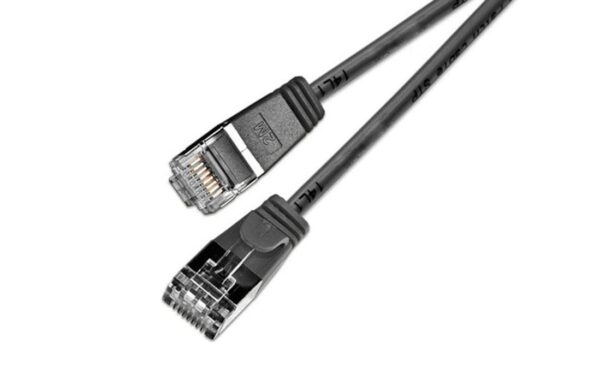 Slim Wirewin Pachkabel: U/FTP, 15m, schwarz Cat.6, AWG36, 100% Kupfer, geschirmt, 4mm