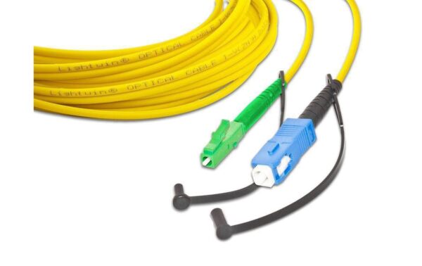 Lightwin LWL Simplex Patchkabel Singlemode 9/125µm, LC/APC-SC, 5m
