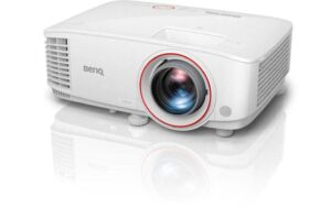 DLP-Projektor BenQ TH671ST, Full-HD, 16:9 3000 ANSI-Lumen, 10'000:1, 2.70 kg, 33 dB